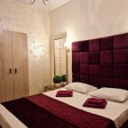 Двухместный (Двухместный), Гостиница Арбат