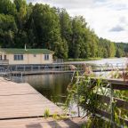 Домики на воде с собственной банькой и зоной отдыха. В таких