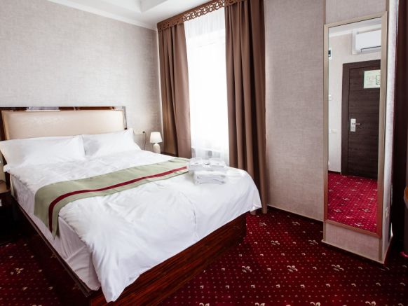 Фотография номера гостиницы Версаль