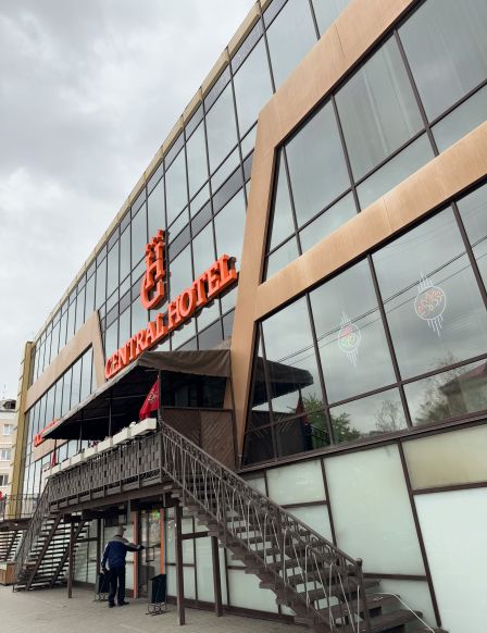 Central Hotel, Курган