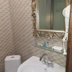 Ванная комната в гостинице Центральная, Курган