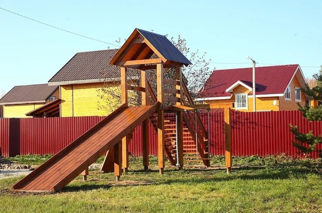 Детская игровая площадка, Коттеджный Поселок Бушнево