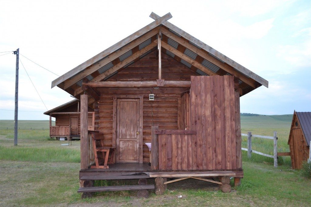 Дом (Трехместный, деревянный) базы отдыха Русская деревня, Соленоозерное