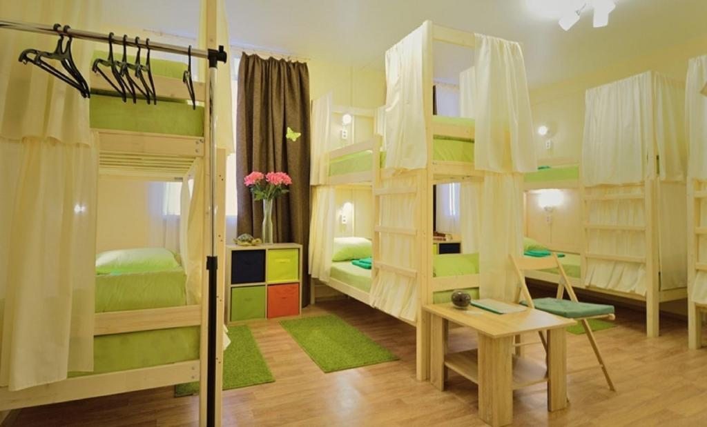 Номер (Спальное место на двухъярусной кровати в общем номере для мужчин) хостела Nice, Сергиев Посад