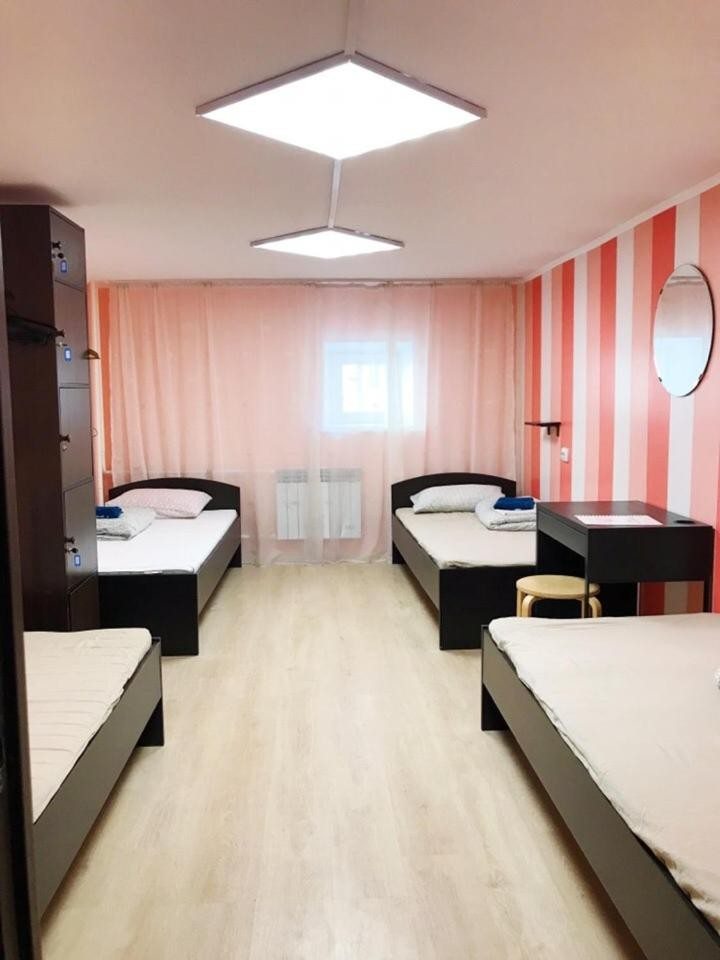 Номер (Кровать в общем четырехместном номере для женщин) хостела Шишки, Томск