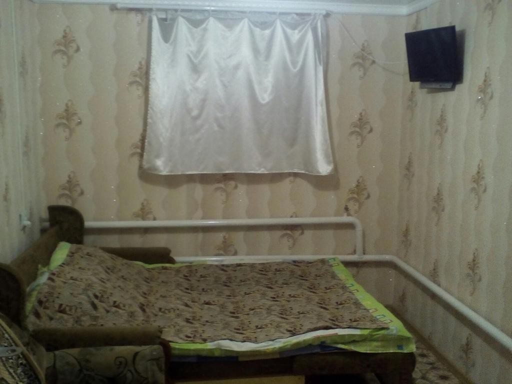 Двухместный (Бюджетный двухместный номер с 1 кроватью) гостевого дома Золотая подкова, Саратов