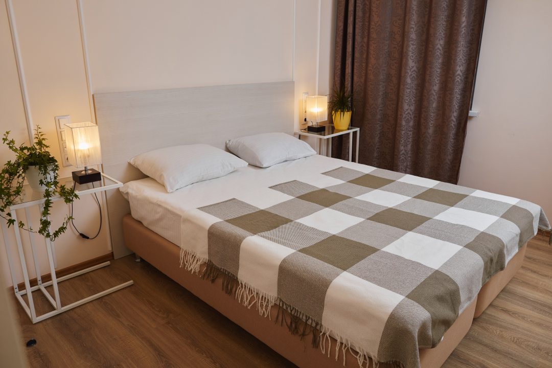 Двухместный (Стандарт двухместный с 2 отдельными или одной кроватью KING SIZE) гостиницы ZBest hotels Айсберг Саратов