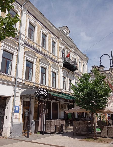Гостиница Бестужев, Саратов