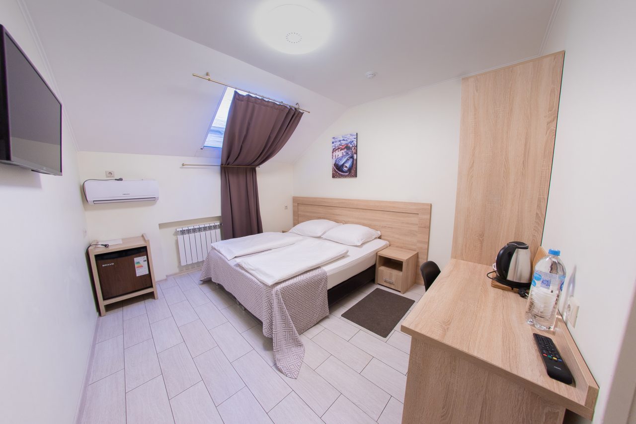 Двухместный (Стандартный с одной кроватью), Отель Квартал