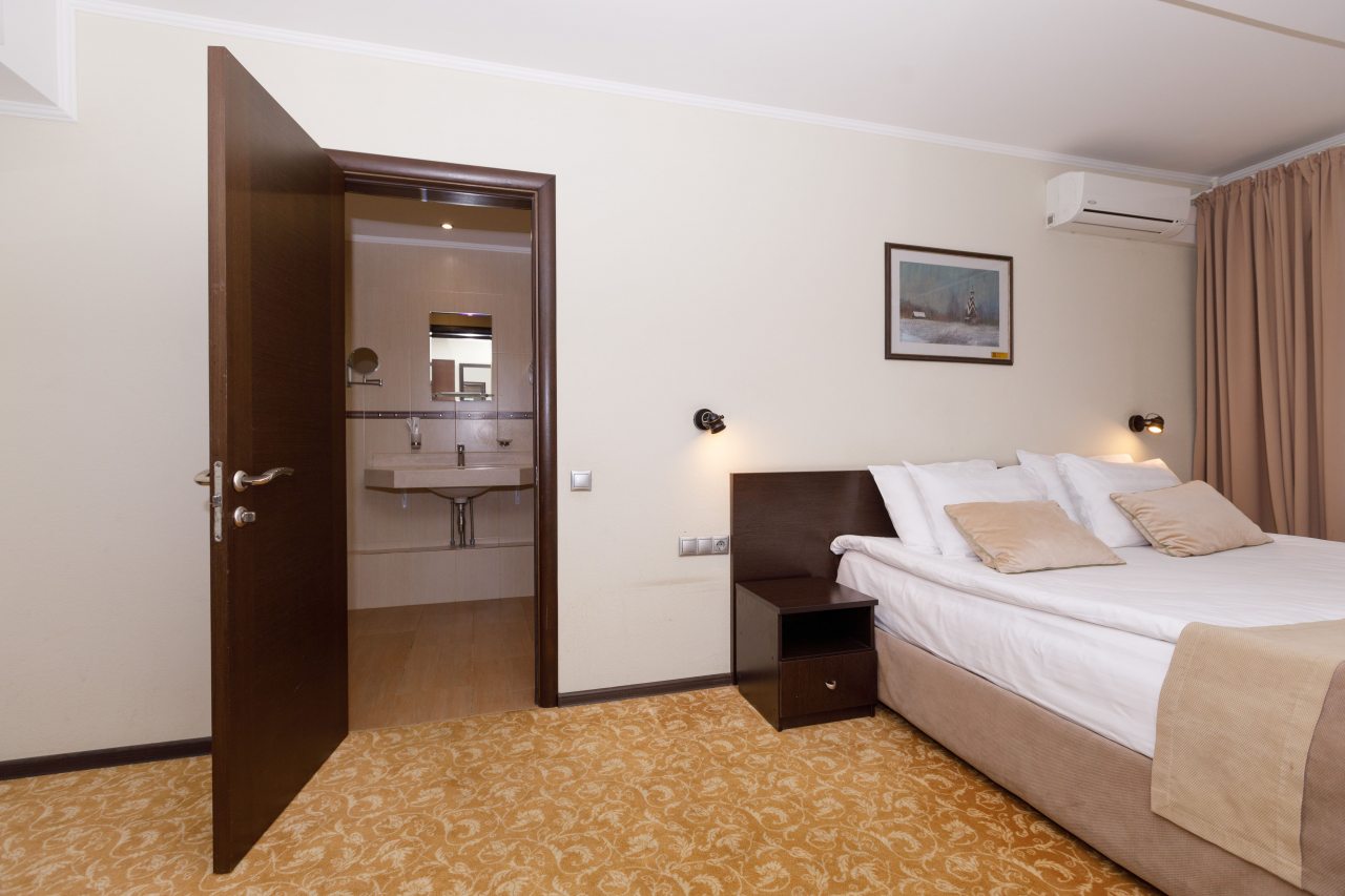 Двухместный (Улучшенный номер с 1 кроватью), Отель Панорама