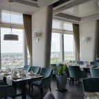 Панорама, Отель Панорама