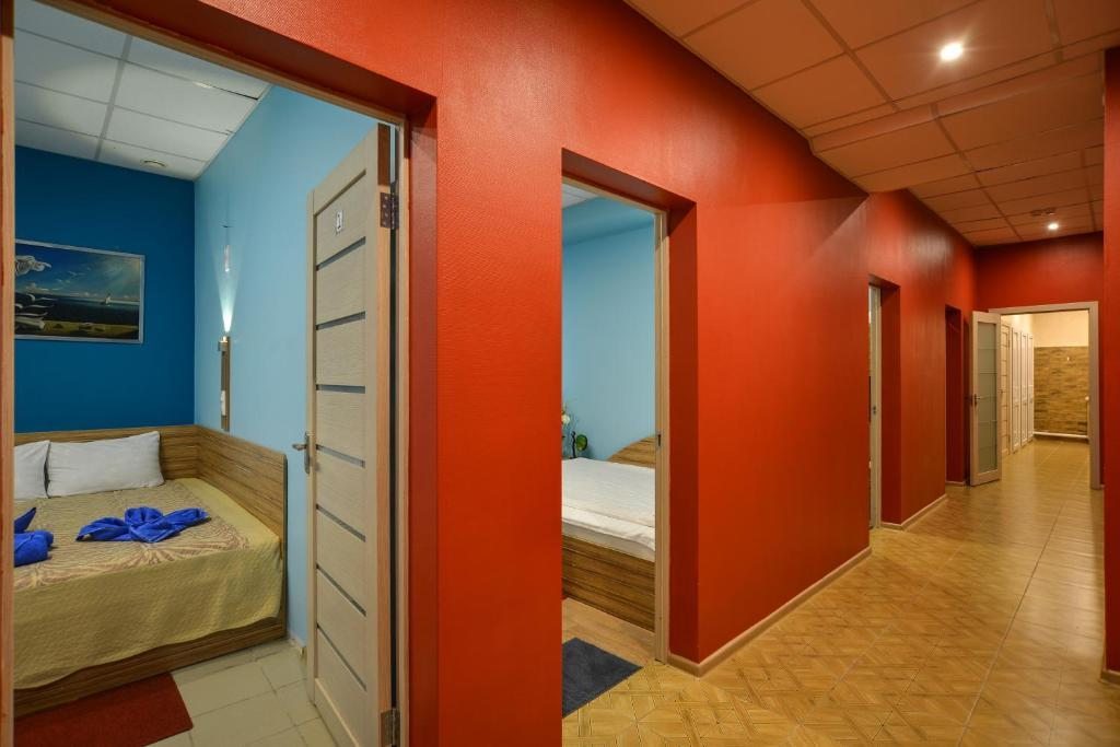Двухместный (Двухместный номер с 1 кроватью без Окна) хостела Red Apple, Омск