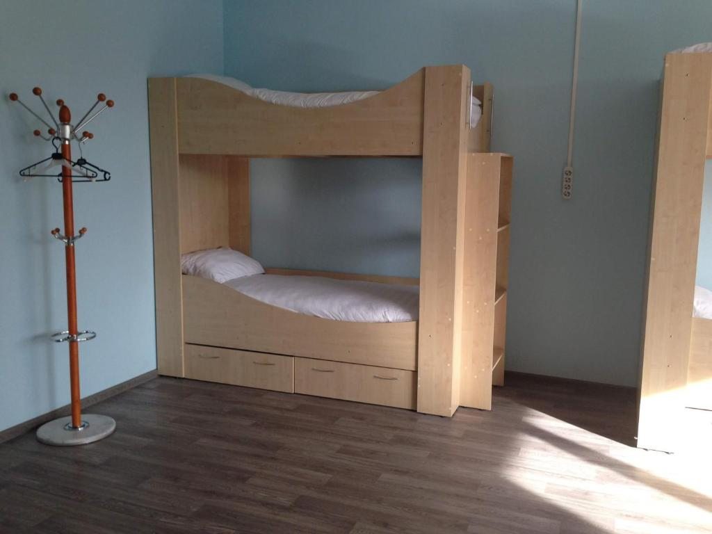 Номер (Спальное место на двухъярусной кровати в общем номере для мужчин и женщин) хостела Автовокзал, Смоленск