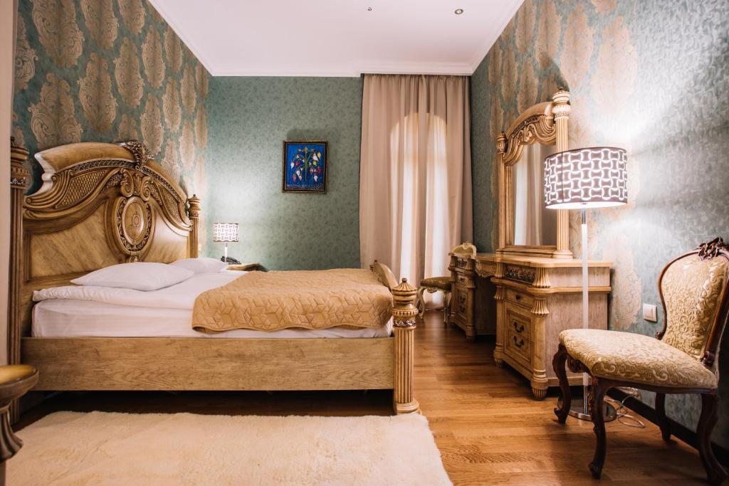 Апартаменты (Улучшенные апартаменты) отеля Hotel Sno Kazbegi, Степанцминда