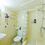 Апартаменты (Двухместный с чердаком для детей 18м2), Мини-отель Колибри