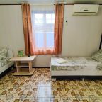 Трёхместный и более (Домик 3х местный без с/у), Гостевой дом На Песчаной 23