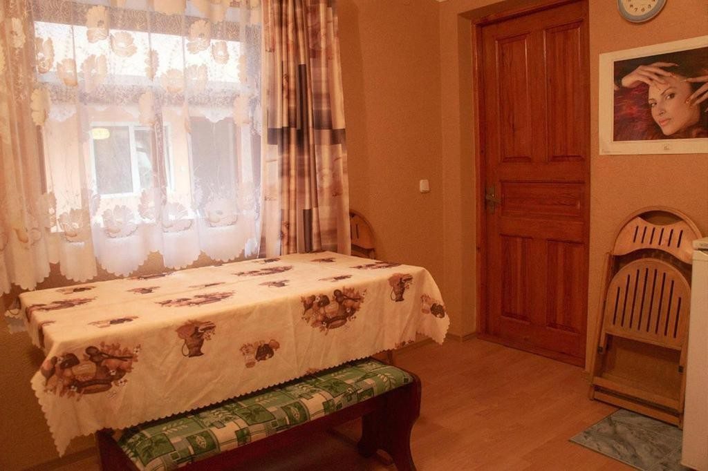 Номер (Бунгало), Гостевой дом Домик у моря на Тургенева