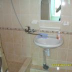 Трехместный (Трехместный номер с общим туалетом), Гостевой дом Кипарис на Шевченко