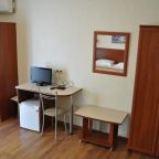 Трехместный (Трехместный номер с балконом), Мини-отель Морской Бриз