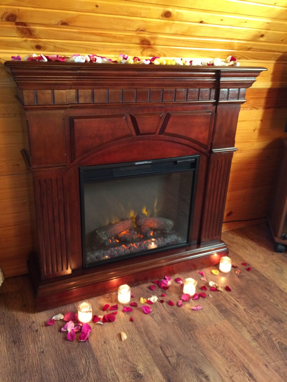 Коттедж (Двухуровневый), База отдыха Аллюр