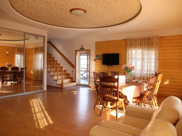 Фотография номера базы отдыха Семейный Дворик