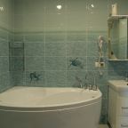 Санузел в 8-местном коттедже.