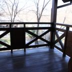 Балкон в 8-местном коттедже.