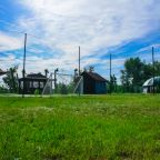 Территория базы отдыха.