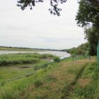 Спуск к воде река Ахтуба.