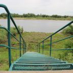 Спуск к воде река Ахтуба.