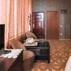 Трехместный (С террасой), Art Home