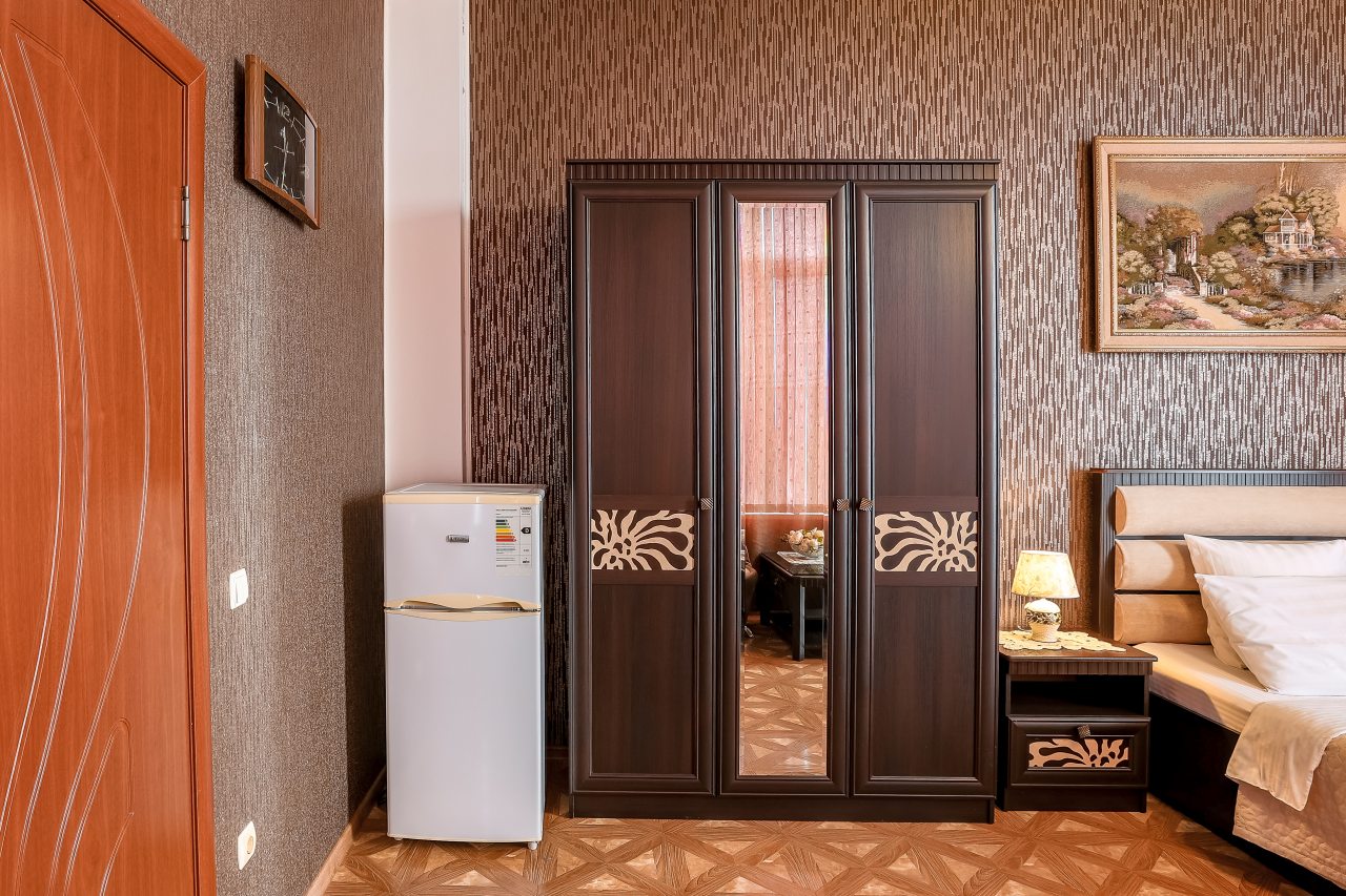 Трехместный (С террасой), Art Home
