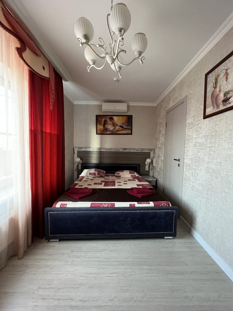 Двухместный (№8, 9 Бюджетный двухместный номер с 1 кроватью) гостевого дома Vip-29, Ростов-на-Дону