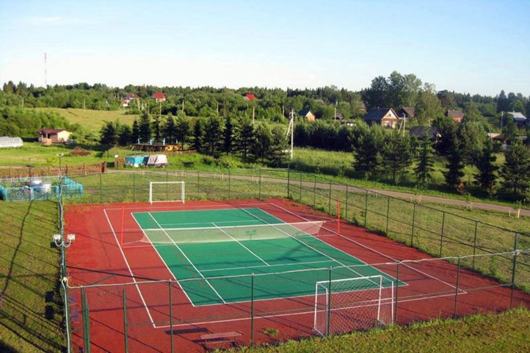 Теннисный корт, Гостевой дом Мстинские горки