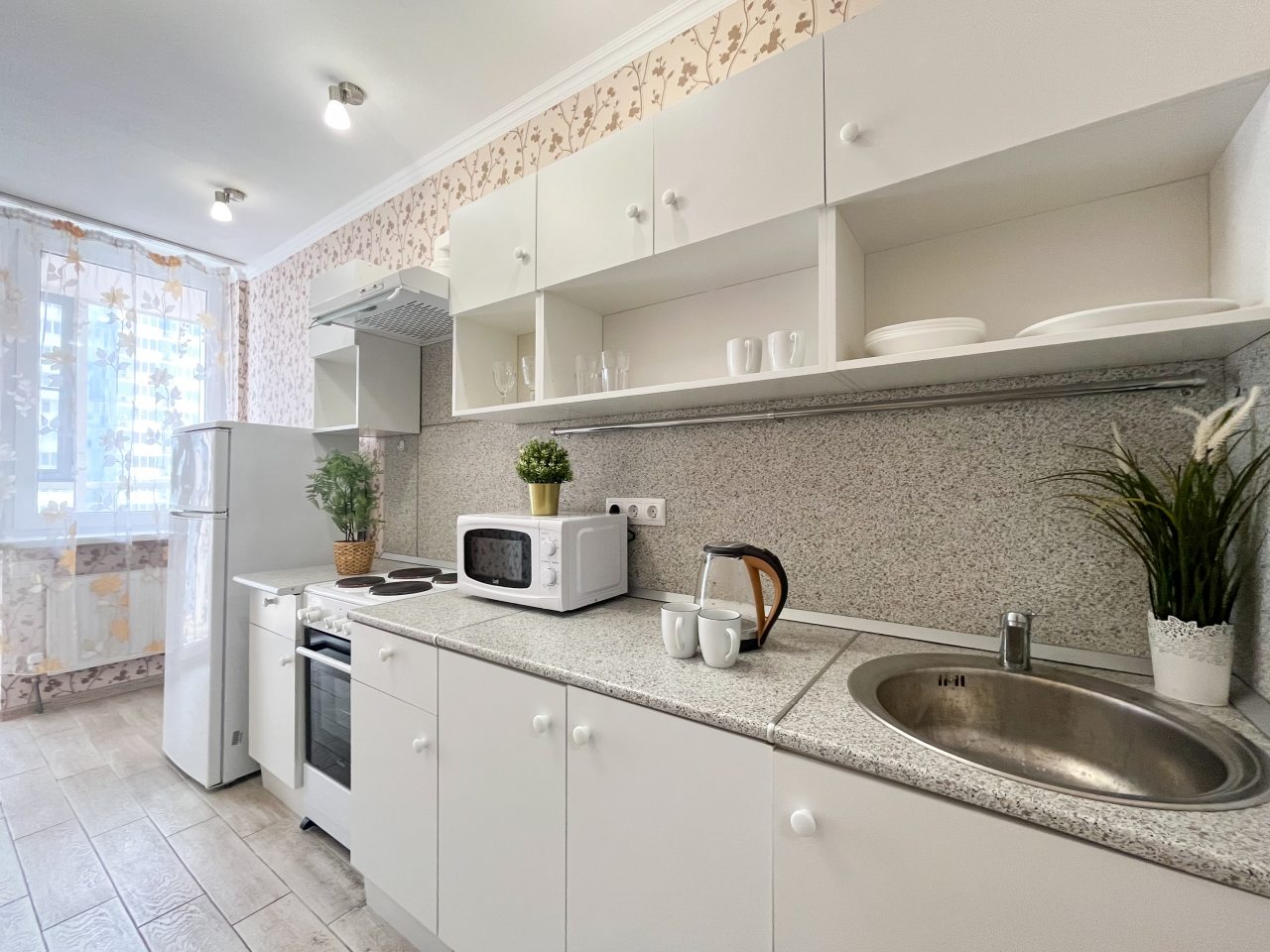 Апартаменты (Шикарная евродвушка №767), Апартаменты На Гвардейском переулке 13