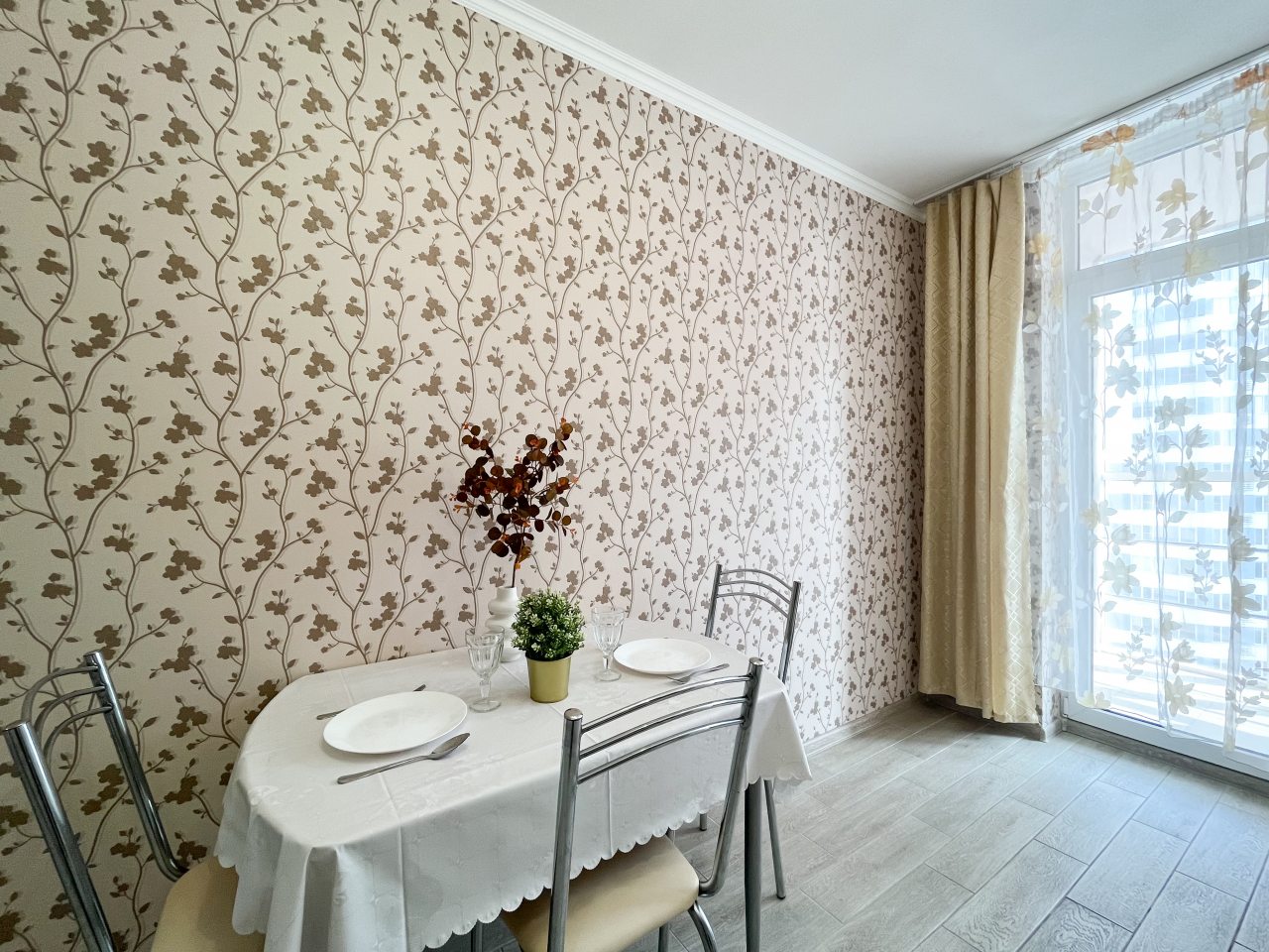 Апартаменты (Шикарная евродвушка №767), Апартаменты На Гвардейском переулке 13