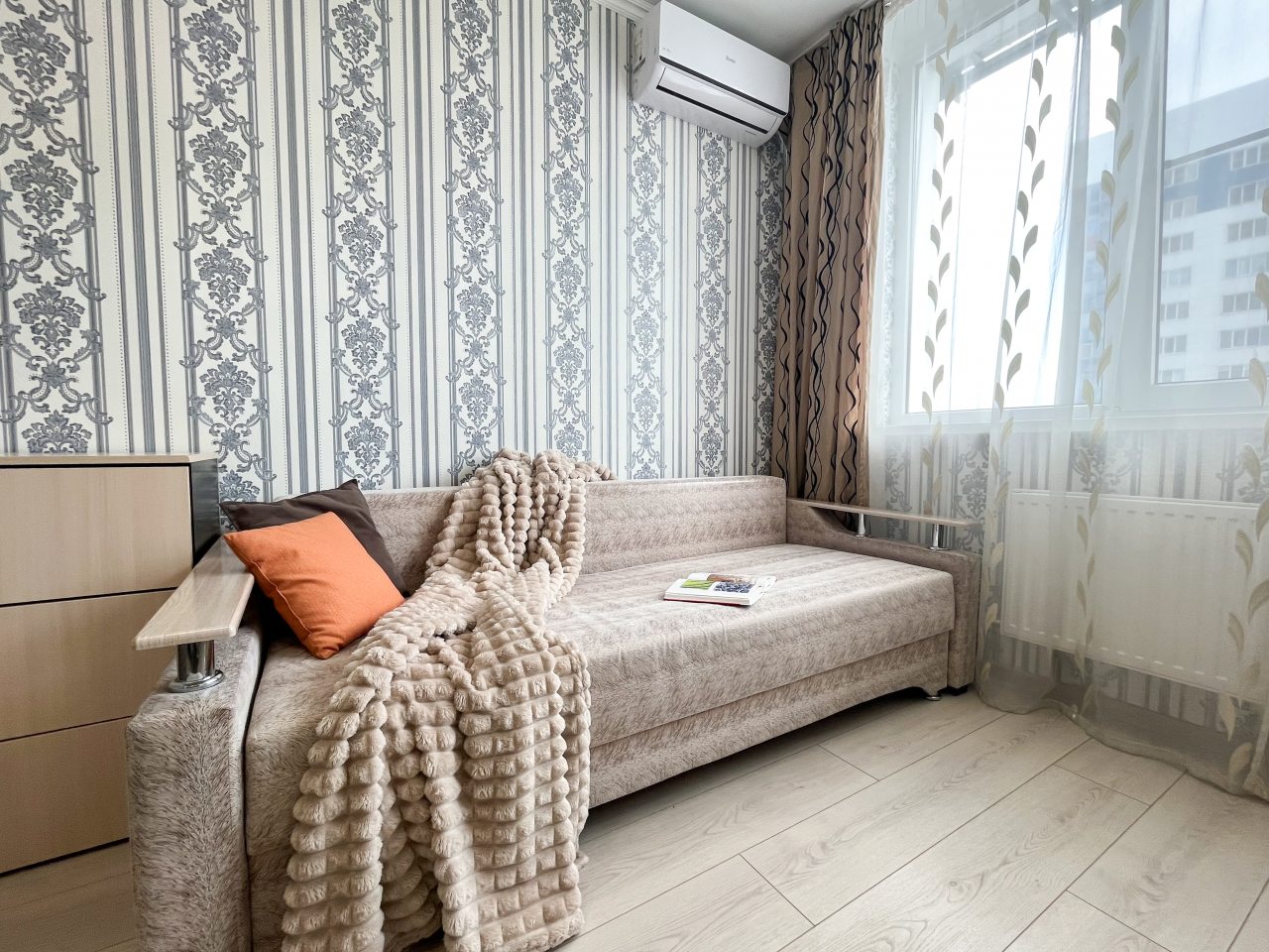 Апартаменты (Шикарная евродвушка №767), Апартаменты На Гвардейском переулке 13