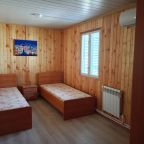 Трёхместный и более (Четырехместный категории "В"), База отдыха Дружба