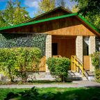 Трёхместный и более (Пятиместный с открытой верандой), База отдыха Дружба