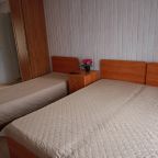 Трёхместный и более (Пятиместный с открытой верандой), База отдыха Дружба