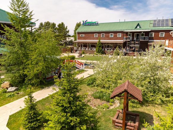 Загородный отель Кумуткан, Максимиха