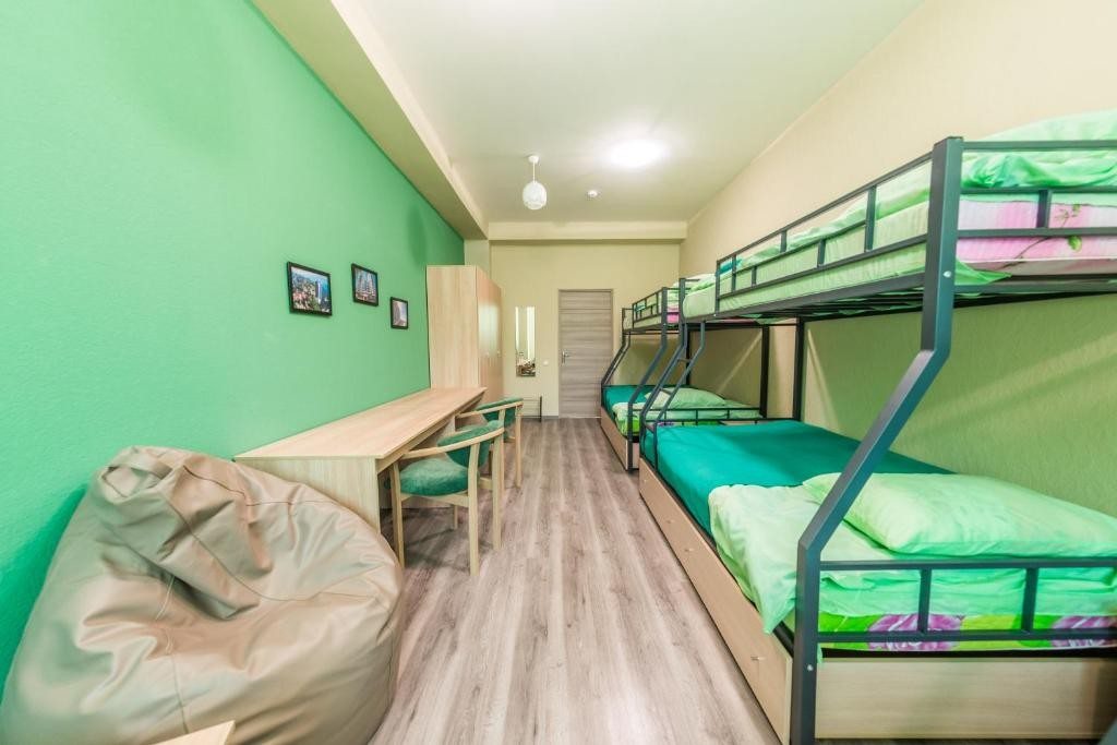 Номер (Кровать в общем 6-местном номере) хостела Nice Hostel Sochi, Сочи