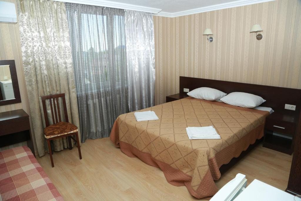 Двухместный (Двухместный номер с 2 отдельными кроватями и душем) гостевого дома На Тельмана 39, Сочи