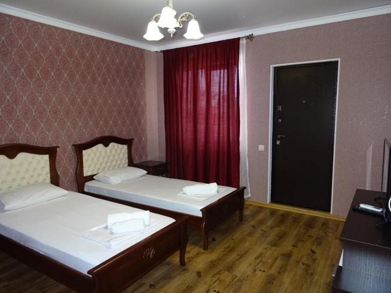 Двухместный (Двухместный номер с 2 отдельными кроватями) гостевого дома Наала, Новый Афон