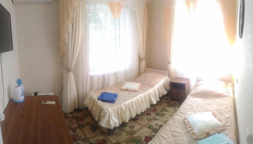 Двухместный (Двухместный номер с 2 отдельными кроватями) гостевого дома Татьяна, Лазаревское
