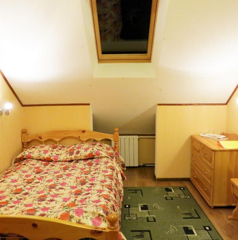 Двухместный (Двухместный номер эконом-класса с 1 кроватью или 2 отдельными кроватями) загородного отеля Надеждино