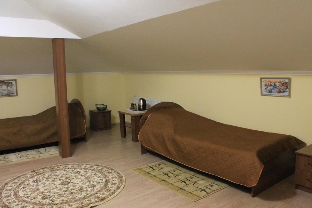 Двухместный (Стандартный двухместный номер с 2 отдельными кроватями) гостевого дома Заветный, Ставрополь