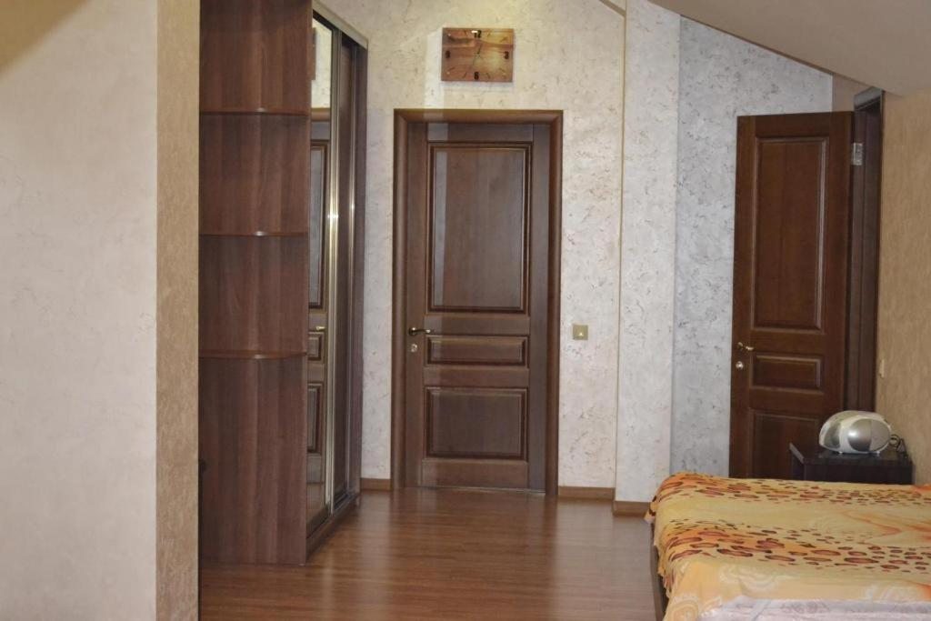 Двухместный (Двухместный номер Делюкс с 1 кроватью) отеля Спокойный отдых, Ставрополь