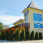 Частная парковка, Отель Александровский