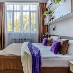 Апартаменты (Двухкомнатные Park & House №4 (кухня и ванна) до 10 гостей), Park & House Hotel Ессентуки